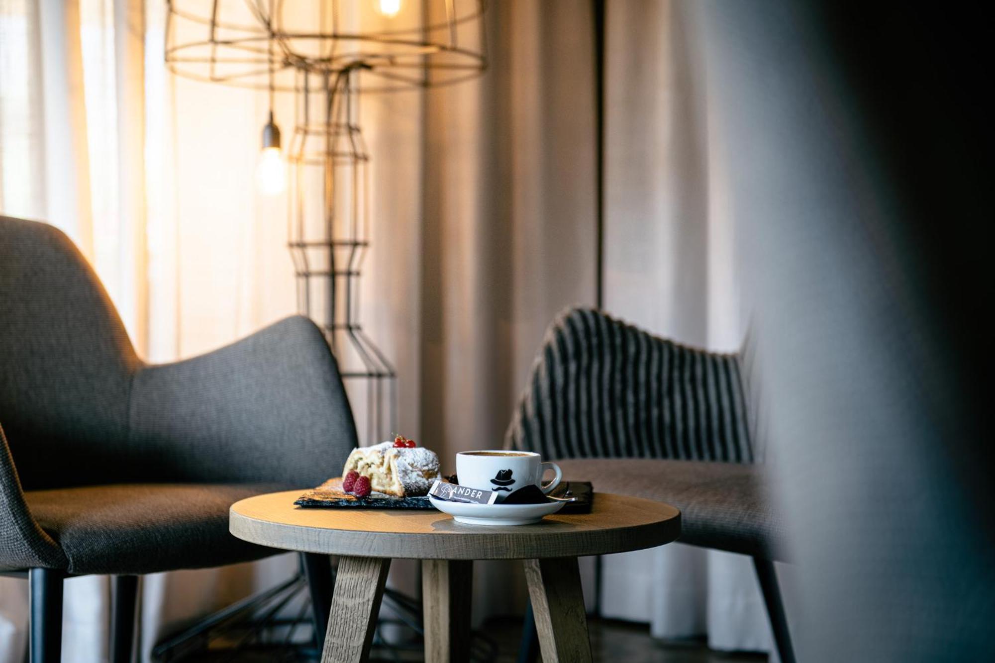 Hotel Ander Brunico Eksteriør bilde